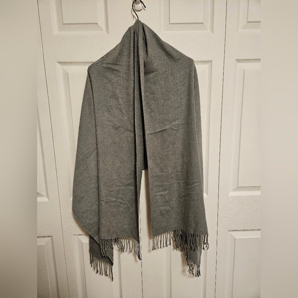Gray Fringe Women's Scarf